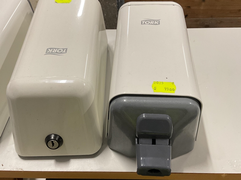 Tvåldispenser