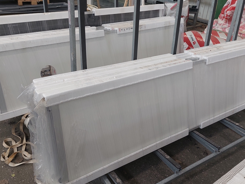 Skjutdörr Elfa 622 X 2497 mm